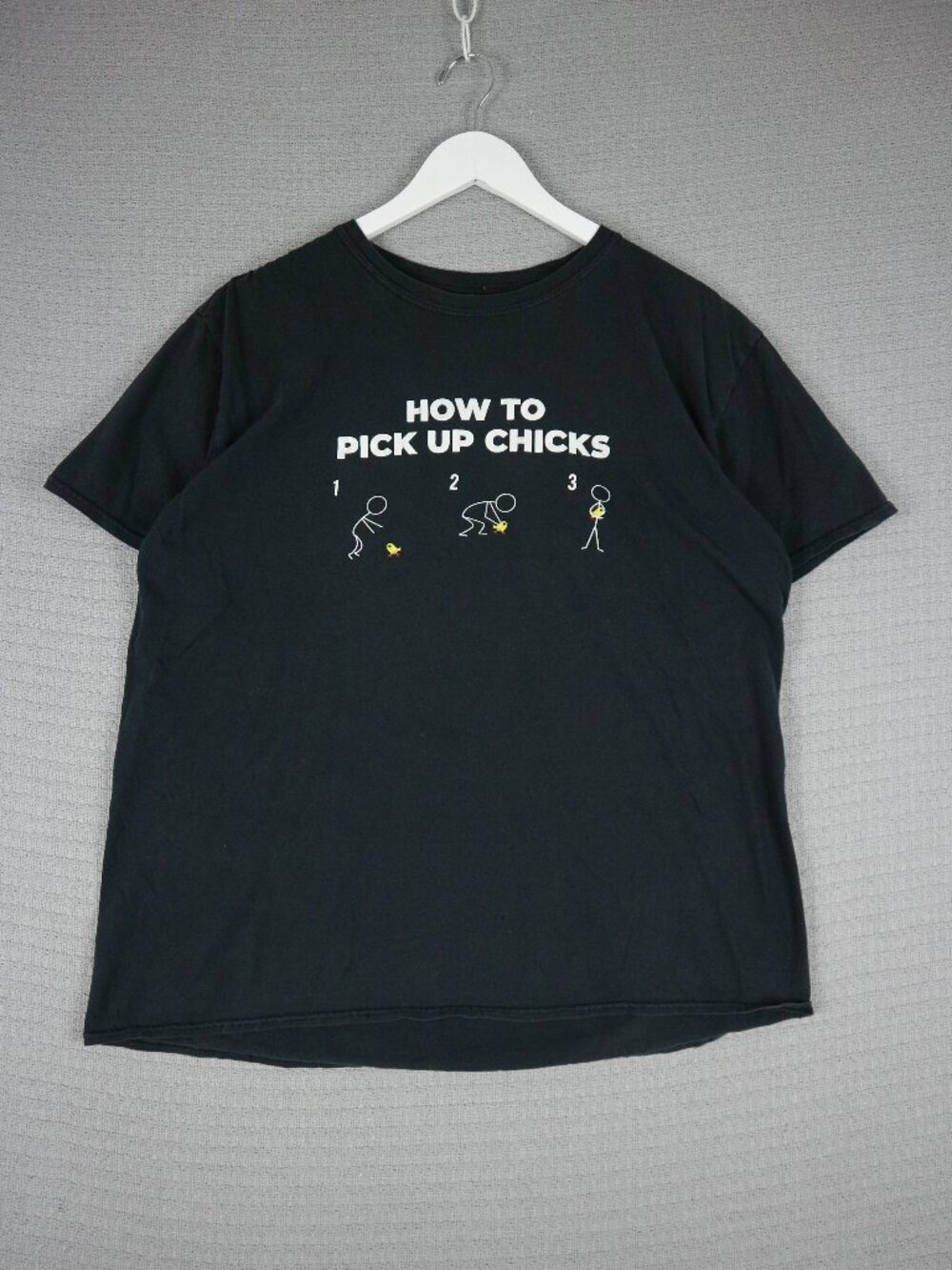How to Pick Up Chicks Cotton Black Shirt Tee Mens Medium / Large